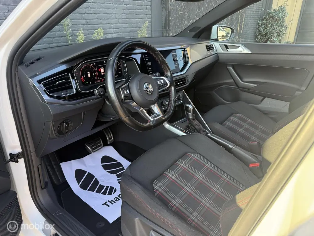 Volkswagen Polo 2.0 TSI GTI uit 2019, foto 11