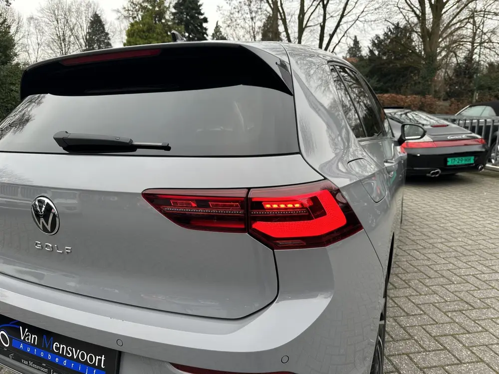Volkswagen Golf 1.5 eTSI 150PK DSG Style IQLight|ACC|Camera| uit 2023, foto 18