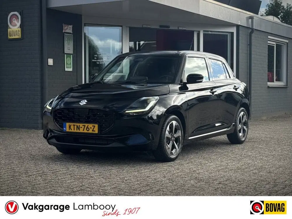 Suzuki Swift 1.2 Style SmartHybrid Automaat Navi Camera uit 2025