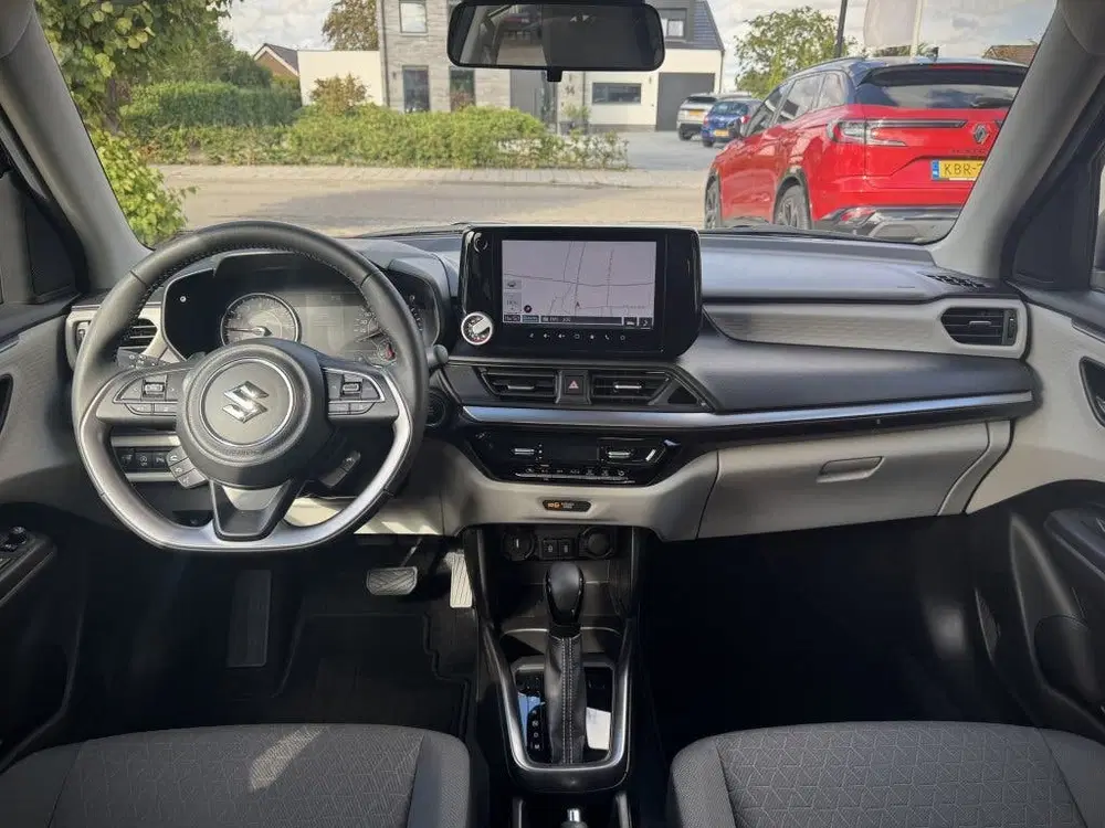 Suzuki Swift 1.2 Style SmartHybrid Automaat Navi Camera uit 2025, foto 18