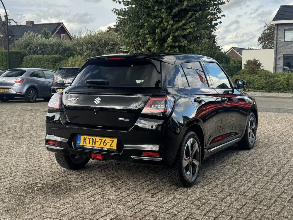 Suzuki Swift 1.2 Style SmartHybrid Automaat Navi Camera uit 2025, foto 2