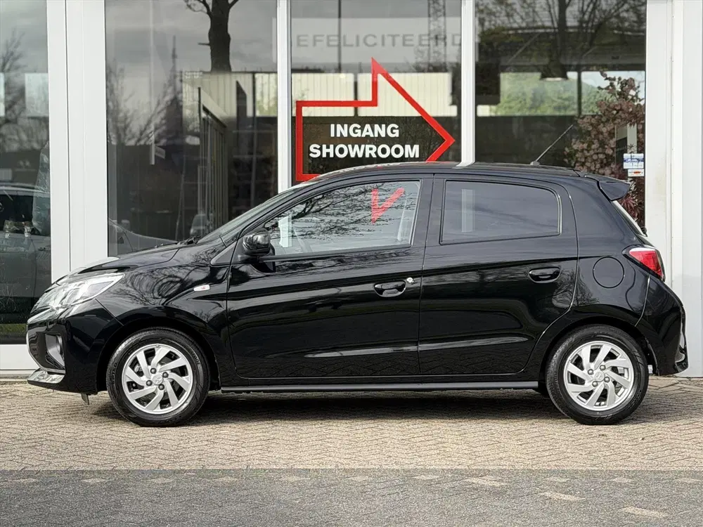 Mitsubishi Space Star 1.2 Dynamic uit 2024, foto 2