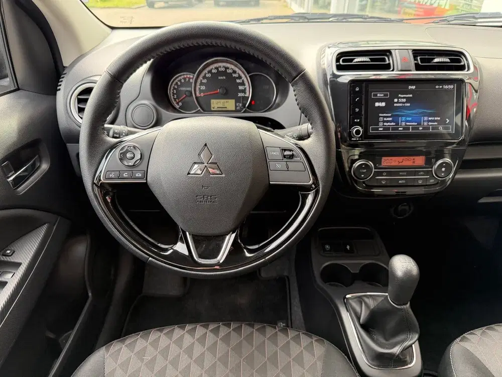 Mitsubishi Space Star 1.2 Dynamic uit 2024, foto 4