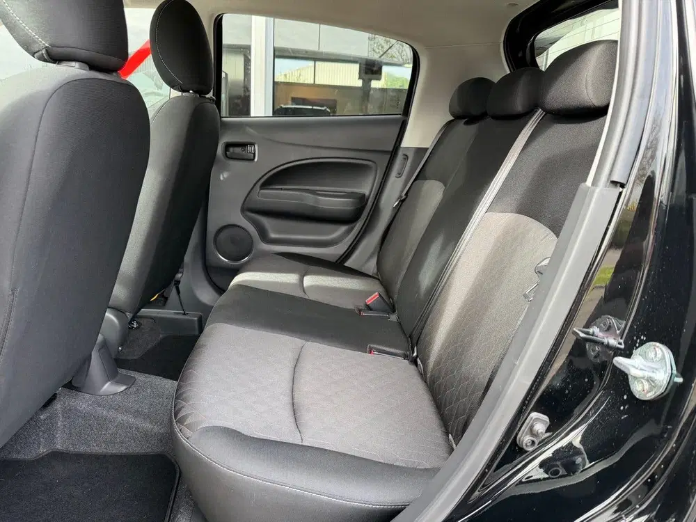 Mitsubishi Space Star 1.2 Dynamic uit 2024, foto 7
