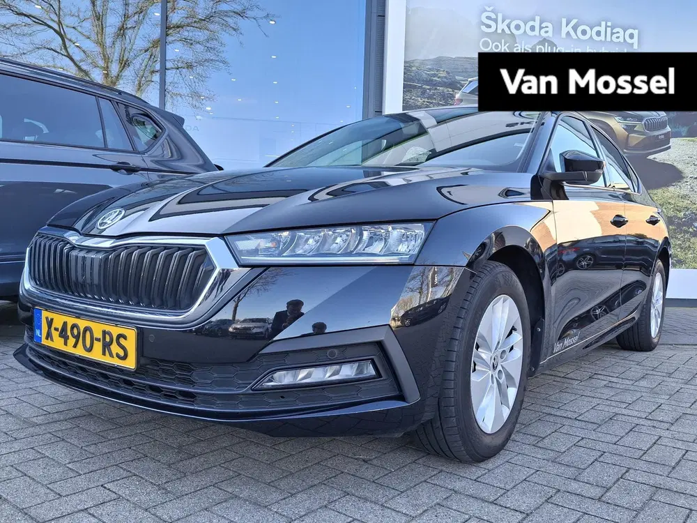 Skoda Octavia 1.0 e-TSI Ambition uit 2024