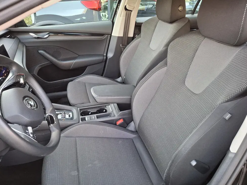 Skoda Octavia 1.0 e-TSI Ambition uit 2024, foto 7