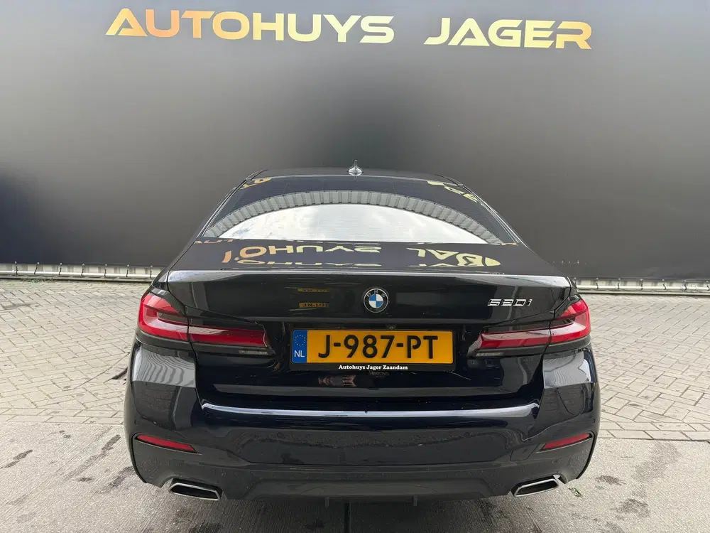 BMW 5-serie 520i High Executive Edition Mpakket Leder uit 2020, foto 4