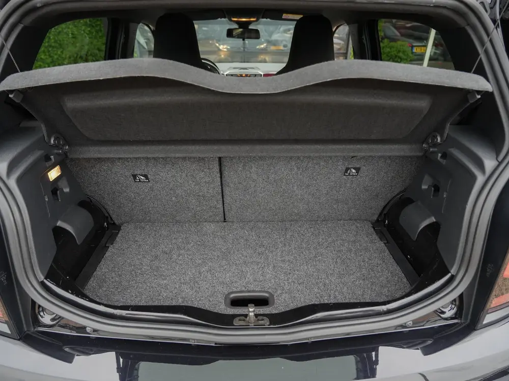 Volkswagen UP! 1.0 TSI GTI 116PK | Camera | Clima | Cruise uit 2021, foto 13