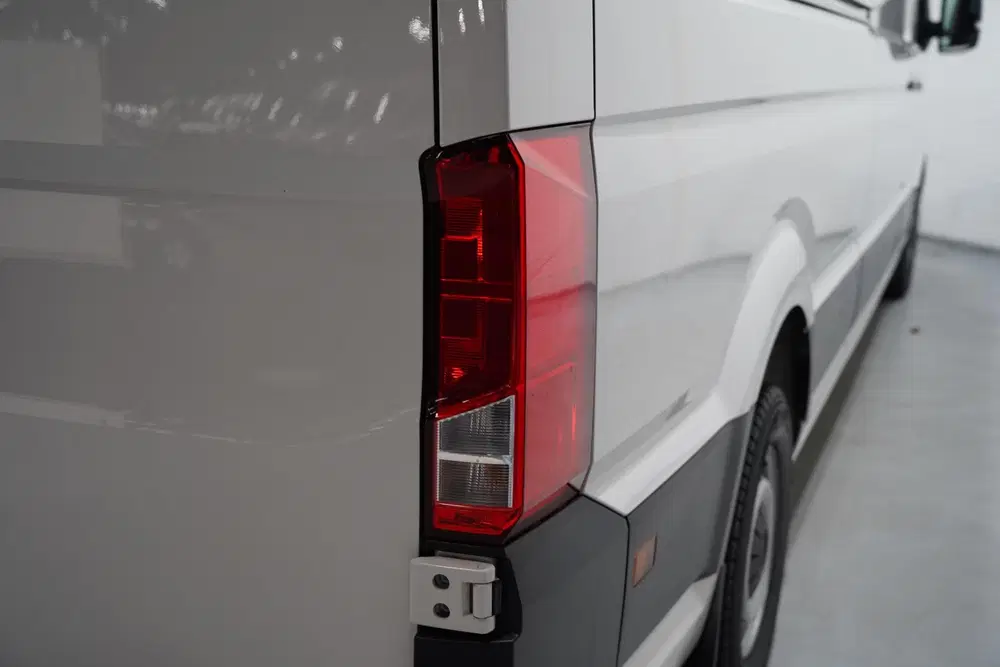 Volkswagen Crafter 2.0 TDI 140 pk L4H3 Airco uit 2021, foto 11