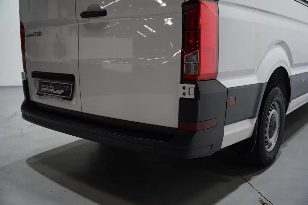 Volkswagen Crafter 2.0 TDI 140 pk L4H3 Airco uit 2021, foto 17