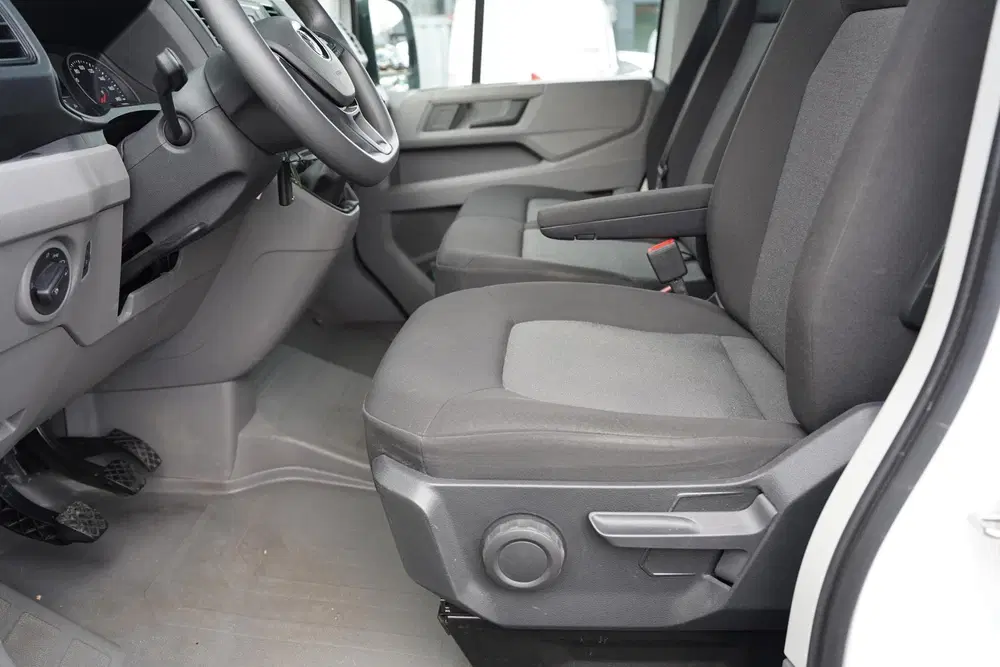 Volkswagen Crafter 2.0 TDI 140 pk L4H3 Airco uit 2021, foto 20