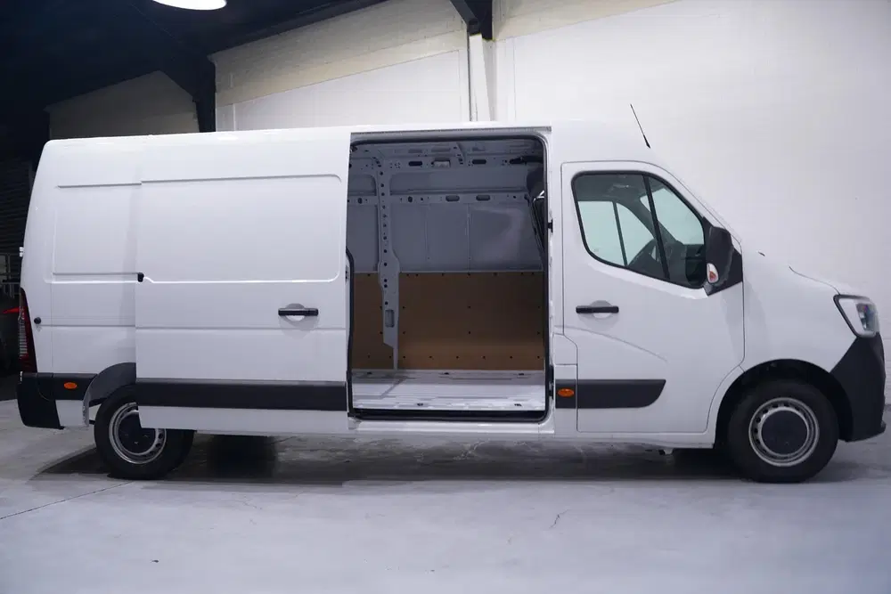 Renault Master 2.3 dCi 135 pk L3H2 Navi v.a. 388 uit 2023, foto 9