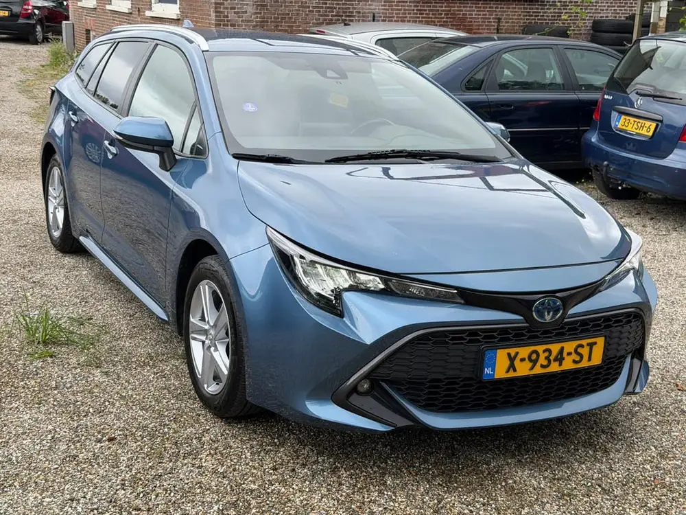 Toyota Corolla Touring Sports 1.8 Hybrid Active Keyless Came uit 2022, foto 3