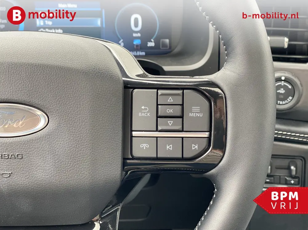 Ford F-150 USA F-150 - Lightning Platinum 4x4 Extended Range 500km uit 2023, foto 18