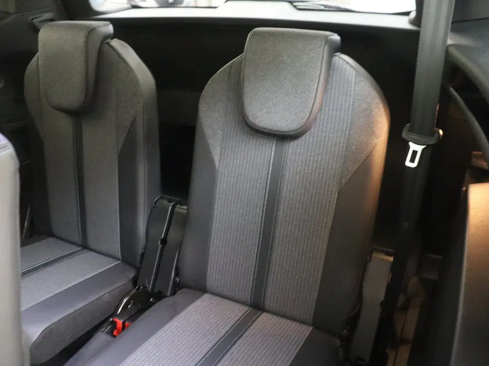 Peugeot 5008 1.2 PureTech Allure Trekhaak uit 2022, foto 13