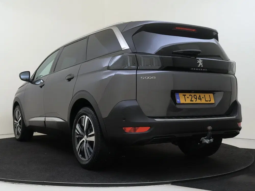 Peugeot 5008 1.2 PureTech Allure Trekhaak uit 2022, foto 4