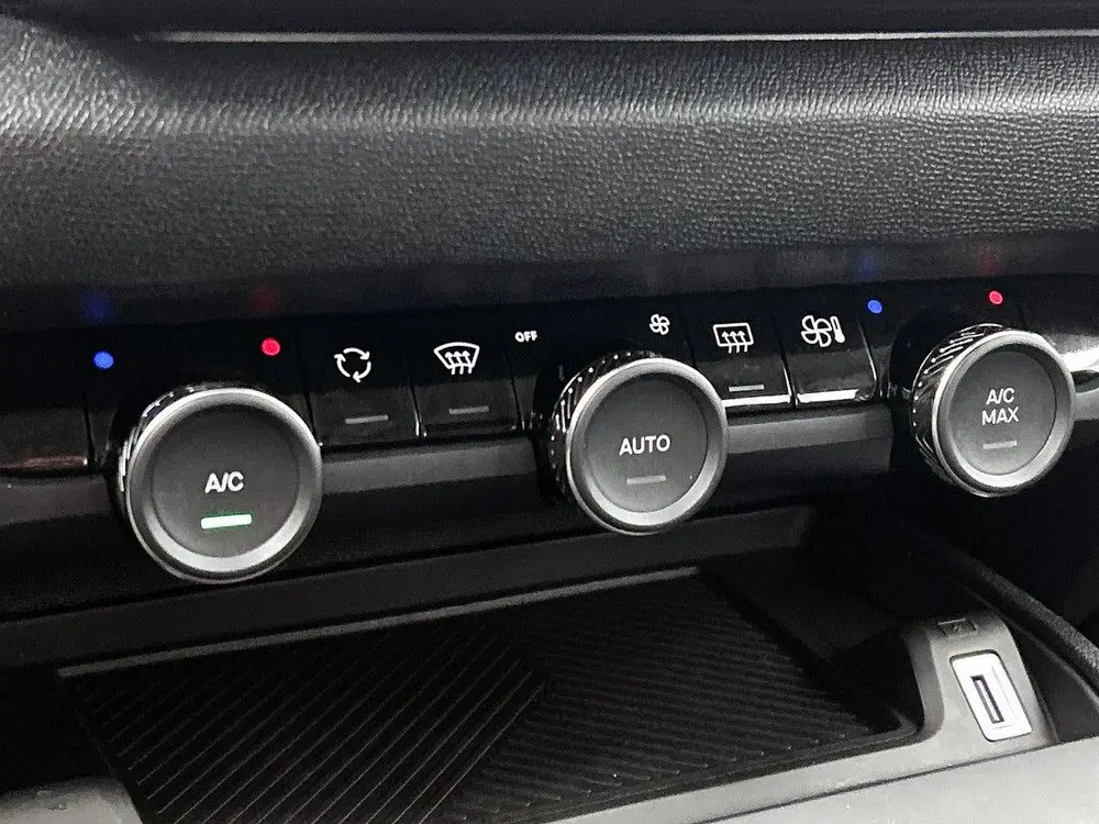 Citroën C4 130 pk Plus uit 2024, foto 19