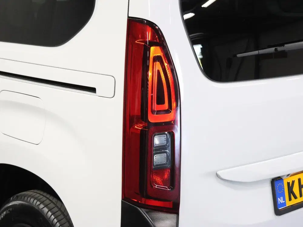 Citroën Berlingo 1.2 130PK Feel uit 2023, foto 20