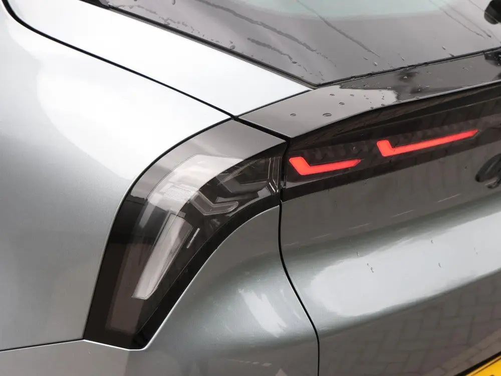 Alfa Romeo Junior Elettrica 54 kWh uit 2025, foto 18