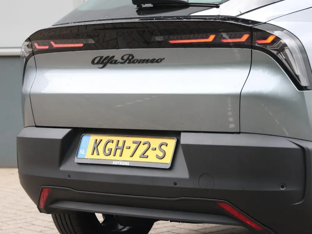 Alfa Romeo Junior Elettrica 54 kWh uit 2025, foto 7