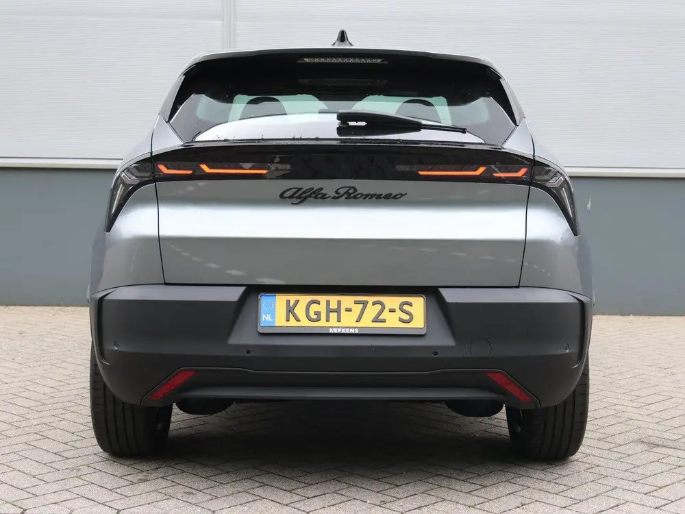 Alfa Romeo Junior Elettrica 54 kWh uit 2025, foto 8