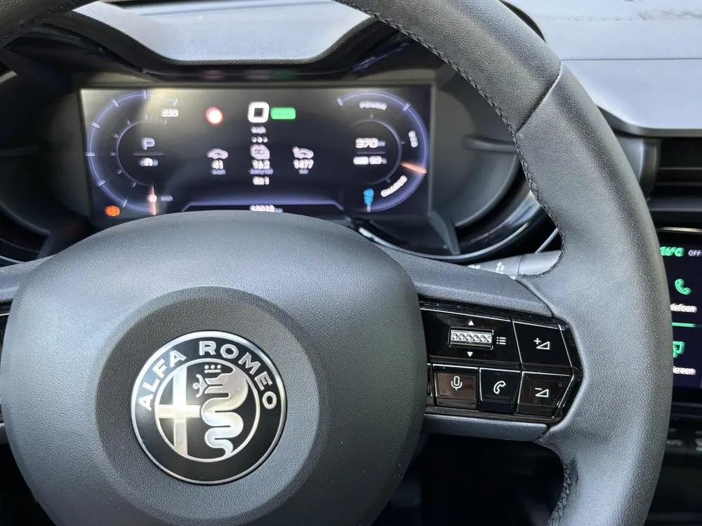 Alfa Romeo Junior Elettrica 54 kWh uit 2025, foto 16