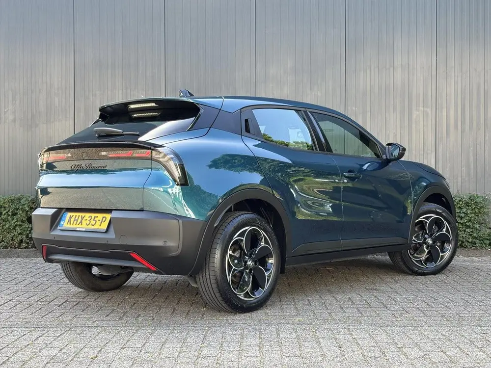 Alfa Romeo Junior Elettrica 54 kWh uit 2025, foto 3