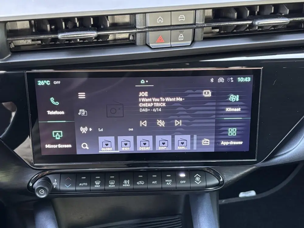 Alfa Romeo Junior Elettrica 54 kWh uit 2025, foto 9