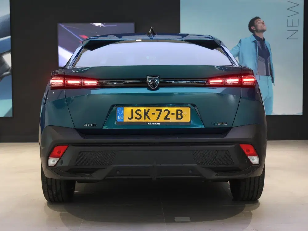 Peugeot 408 Allure Avantage Plug-in Hybrid 225 pk Auto uit 2025, foto 8