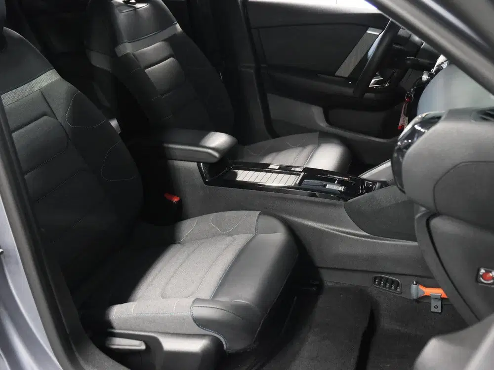 Citroën C4 Ë-C4 You 50 kWh 136PK uit 2024, foto 10