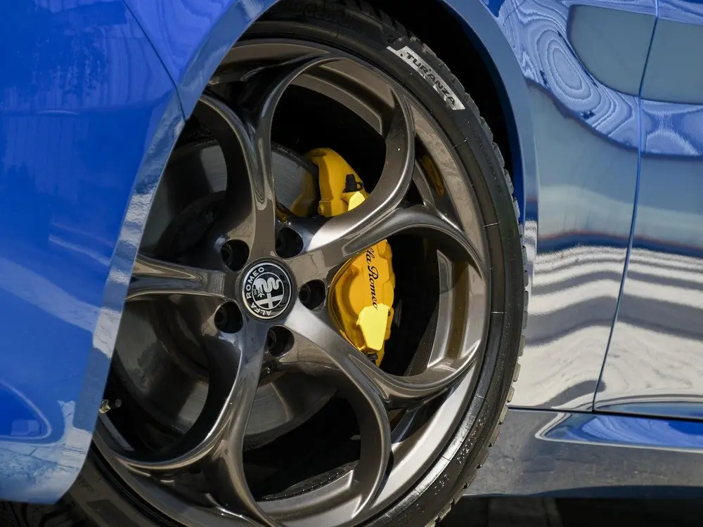 Alfa Romeo Giulia Veloce 2.0T 280pk AWD Automaat MOOISTE VAN uit 2019, foto 16