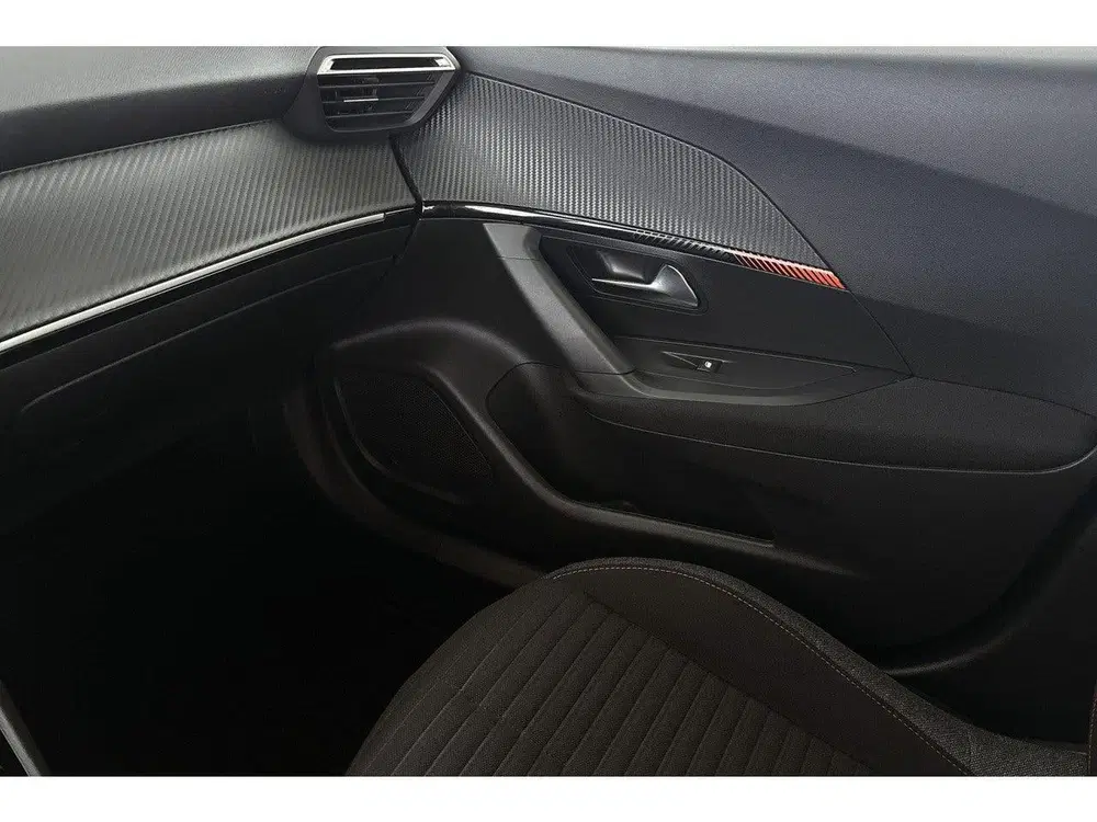 Peugeot 2008 1.2 PureTech Active Pack Navi Airco 16" LM uit 2023, foto 18