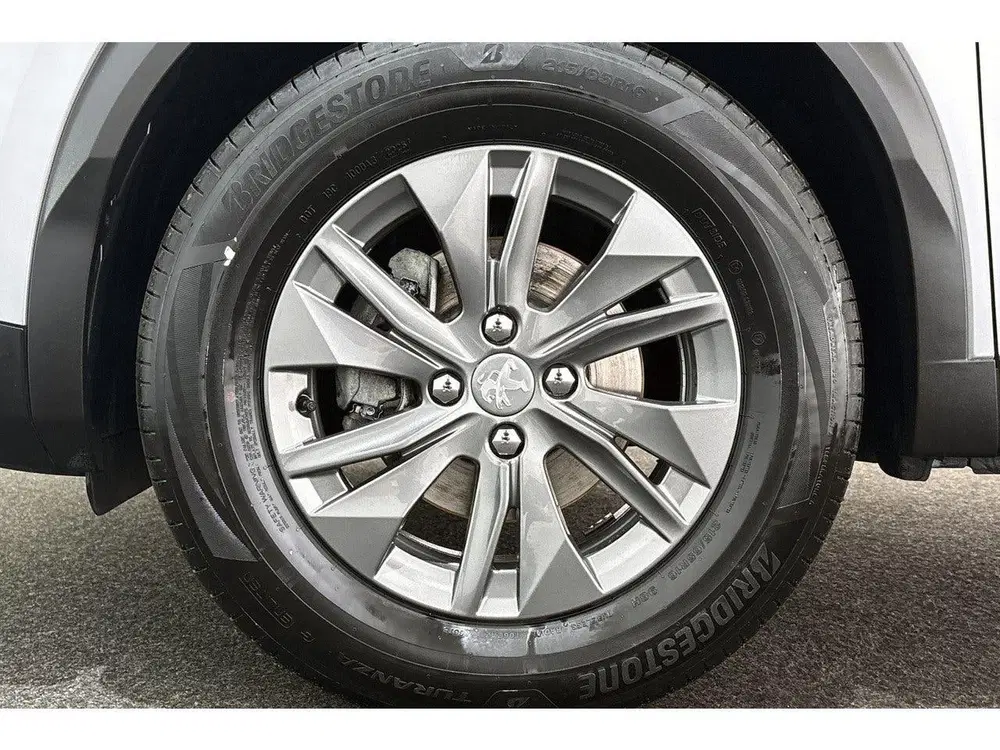 Peugeot 2008 1.2 PureTech Active Pack Navi Airco 16" LM uit 2023, foto 20