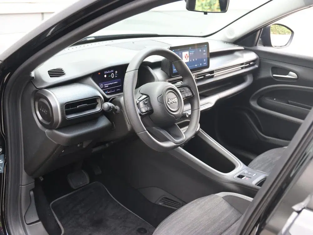 Jeep Avenger Longitude 54 kWh uit 2025, foto 12