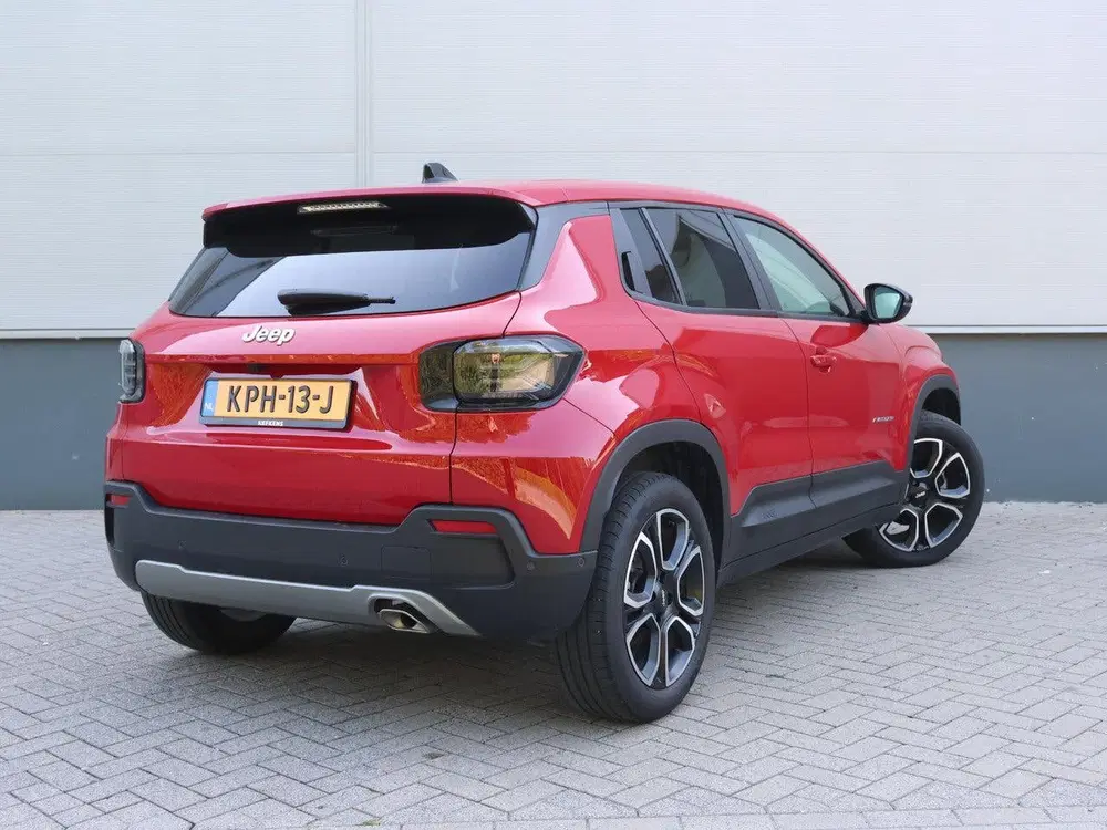 Jeep Avenger 1.2 e-Hybrid Summit uit 2025, foto 5