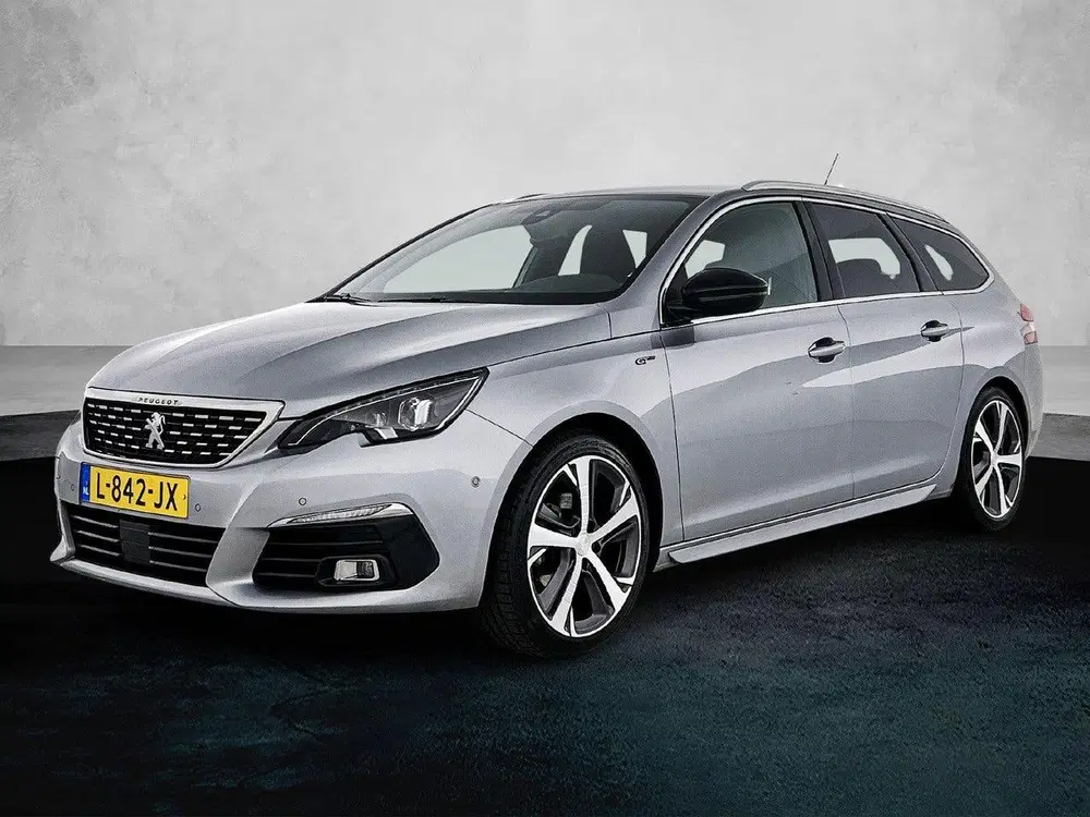Peugeot 308 SW Blue Lease GT 130pk Automaat uit 2021