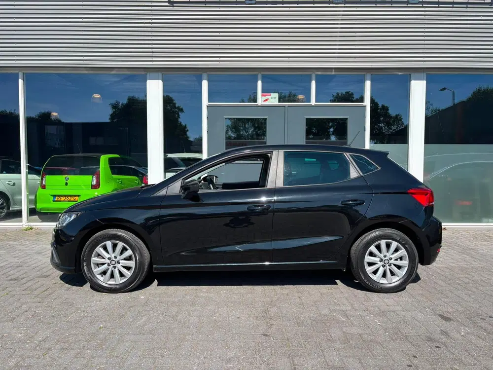 SEAT Ibiza 1.0 TSI 110pk 2021 Zwart Automaat 78000 Km uit 2021, foto 6