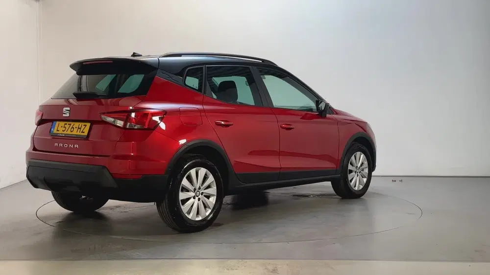 SEAT Arona 1.0 TSI 110pk Style Business Intense Camer uit 2021, foto 3