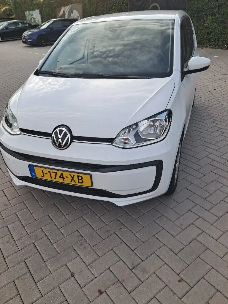 Volkswagen Up! 1.0 65PK 5D 2020 Wit uit 2020