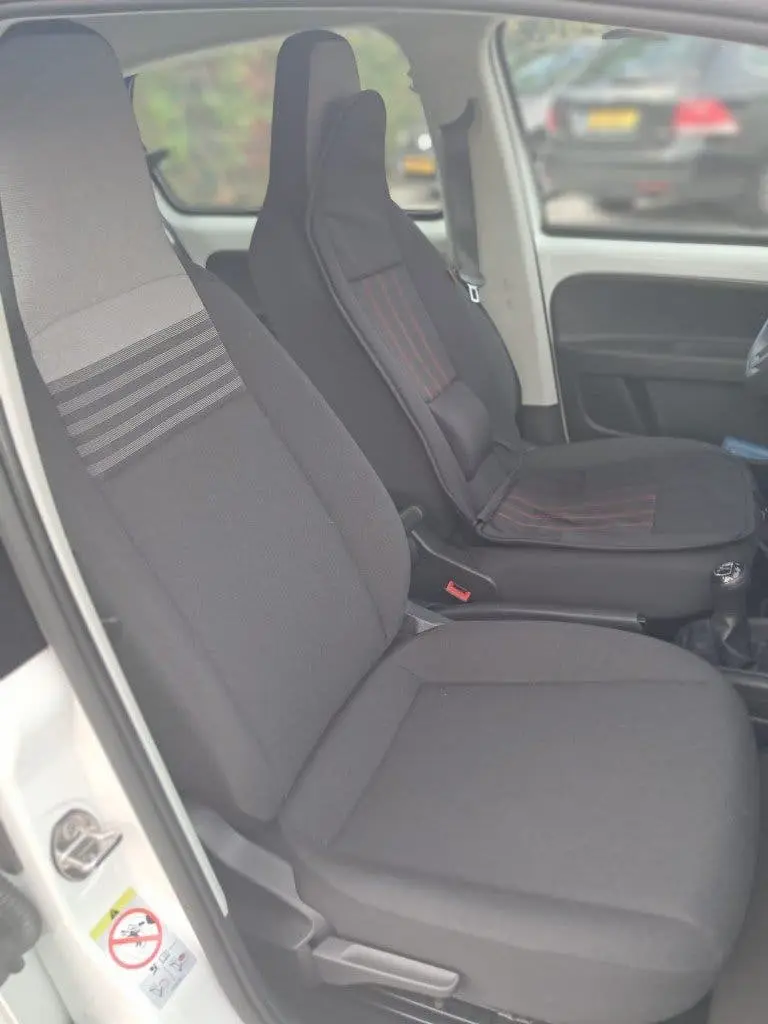 Volkswagen Up! 1.0 65PK 5D 2020 Wit uit 2020, foto 4