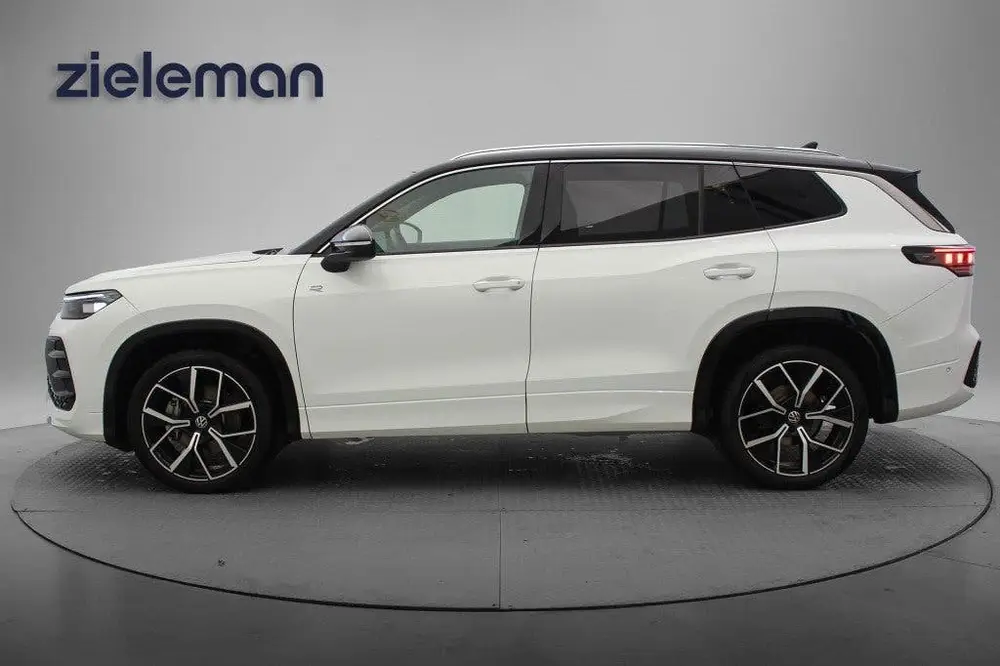 Volkswagen Tayron 1.5 eTSI R-Line Edition 7 Persoons Automaa uit 2025, foto 20