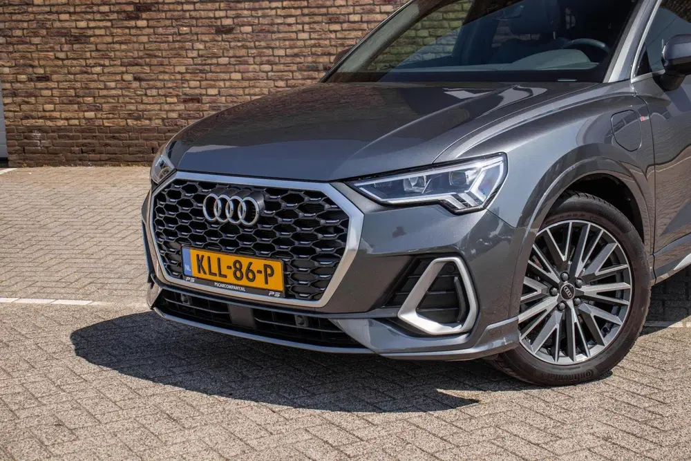 Audi Q3 45 TFSI e S-Line uit 2023, foto 10