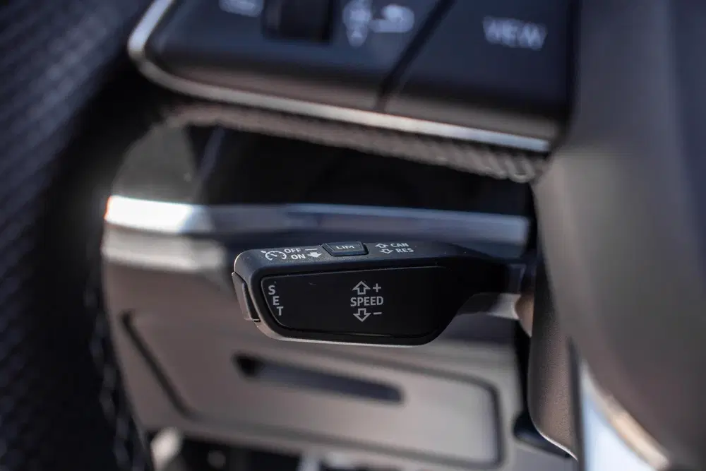Audi Q3 45 TFSI e S-Line uit 2023, foto 19