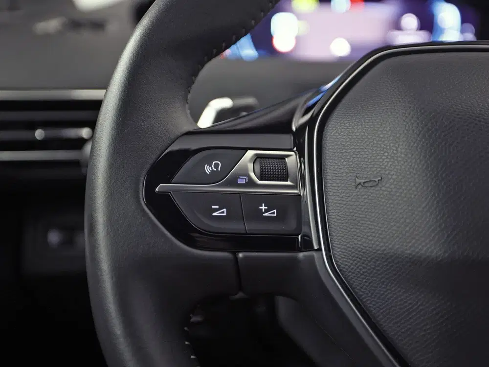 Peugeot 3008 1.6 HYbrid 225 Allure Sport 225Pk Automaat uit 2024, foto 18