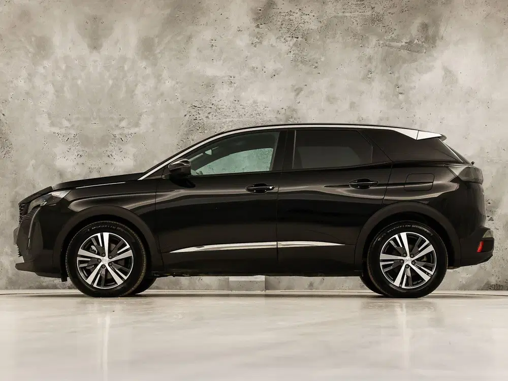 Peugeot 3008 1.6 HYbrid 225 Allure Sport 225Pk Automaat uit 2024, foto 2
