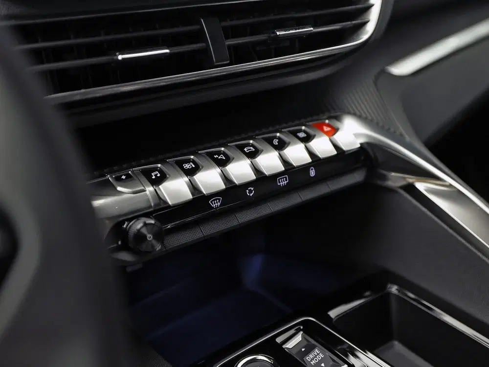 Peugeot 3008 1.6 HYbrid 225 Allure Sport 225Pk Automaat uit 2024, foto 9