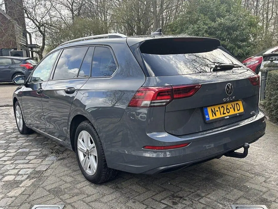 Volkswagen Golf Variant 1.0 eTSI Life autom ecc,navi,chroom uit 2022, foto 3