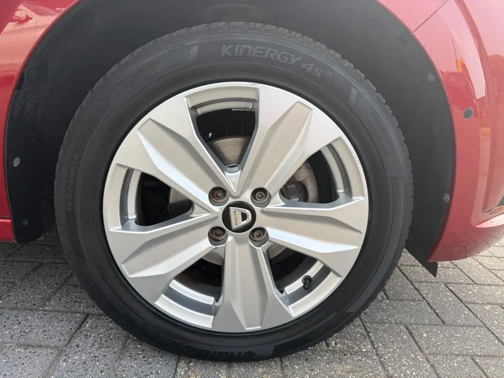 Dacia Sandero 1.0 TCe 90 Comfort uit 2021, foto 16