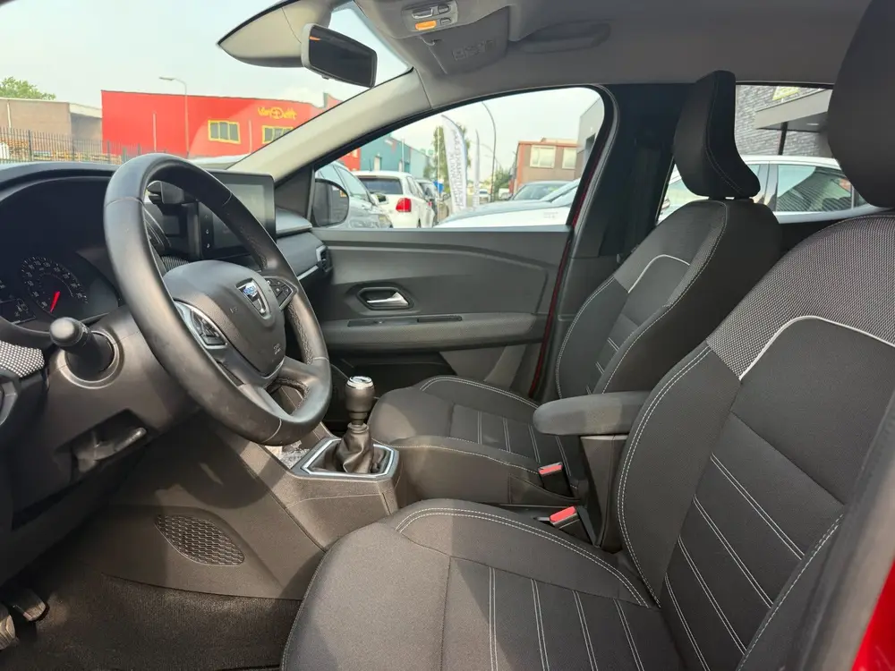 Dacia Sandero 1.0 TCe 90 Comfort uit 2021, foto 18