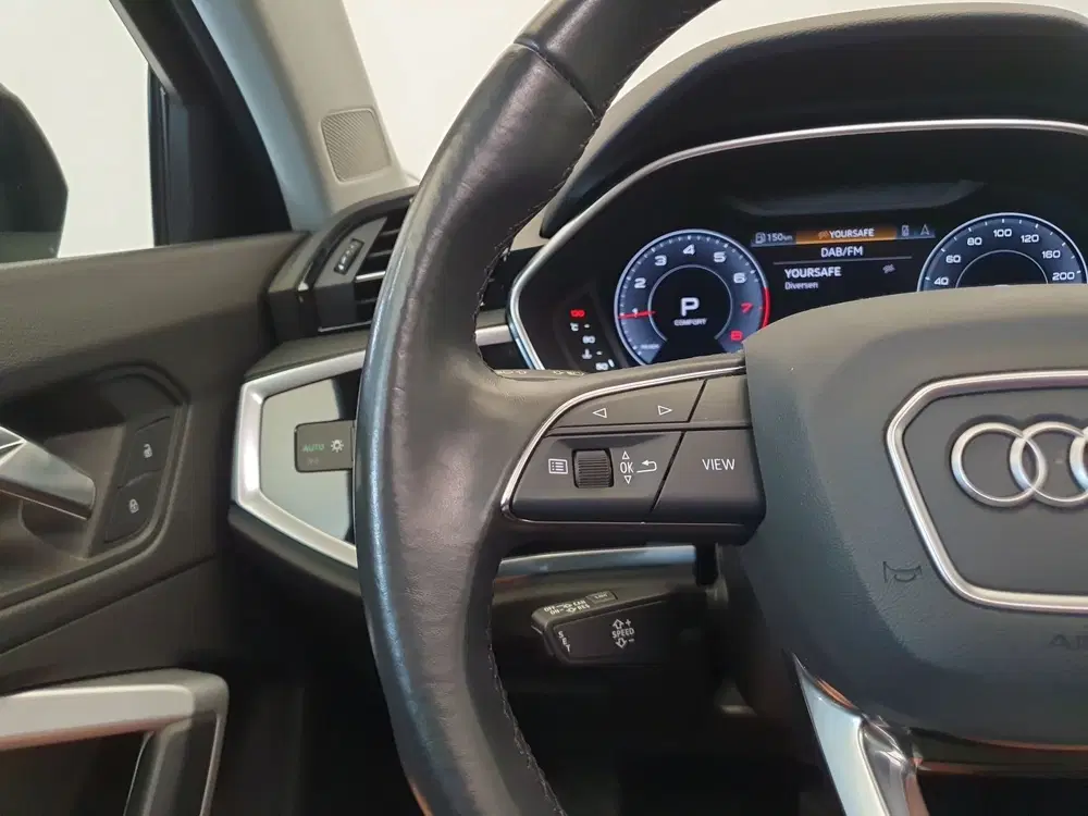 Audi Q3 35 TFSI Pro Line S Panoramadak uit 2021, foto 11